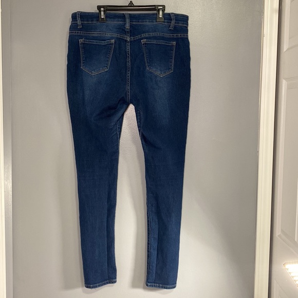 Fashion Nova Ripped Blue Jeans - Picture 5 of 7